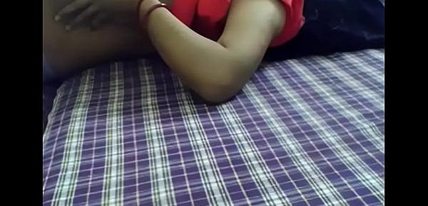  desi bhabhi pussy licked and boobs fondled groped on cam.MP4